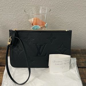 🎉SOLD🎉 Black Empriente Leather Monogram MM Pouch